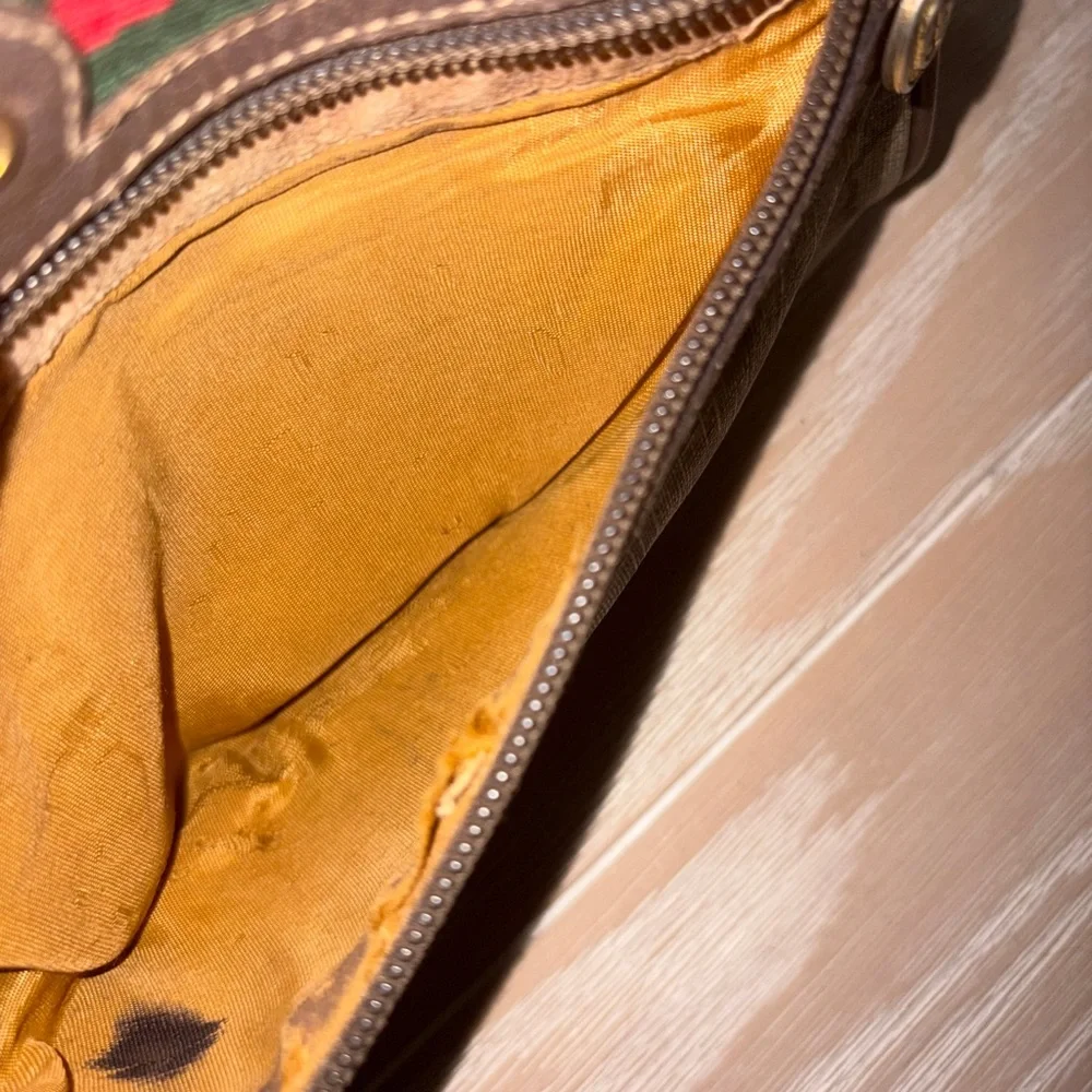 Gucci Vintage Brown and Tan Signature Logo Crossbody Bag EUC with Minor Interior - Picture 16 of 16